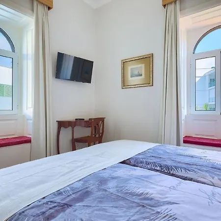 Ferienhaus Fuer 8 Personen In So Martinho, Madeira Und Umgebung Holiday home *