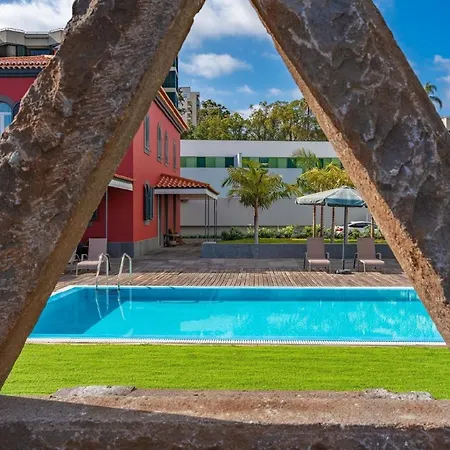 Holiday home Ferienhaus Fuer 8 Personen In So Martinho, Madeira Und Umgebung *